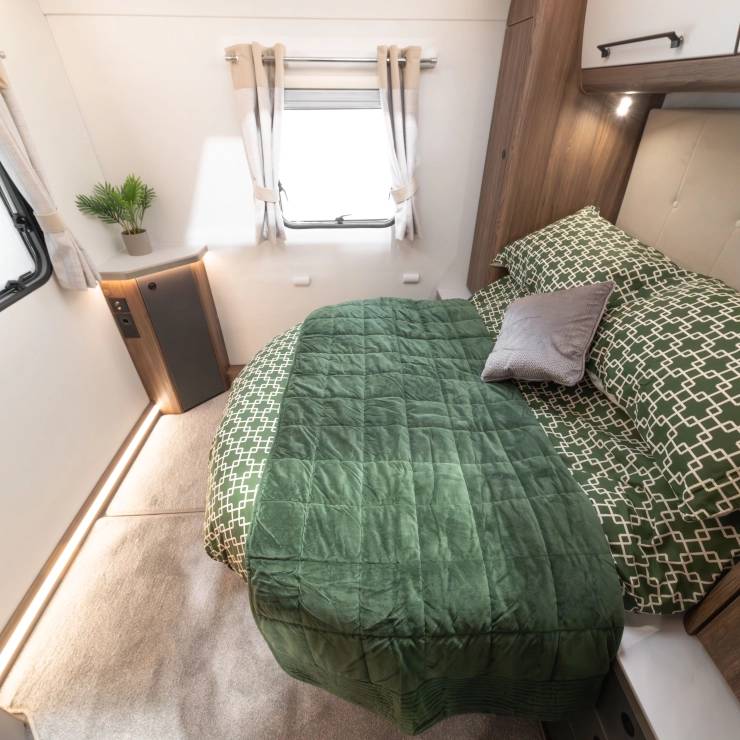 Whirlwind interior image 8