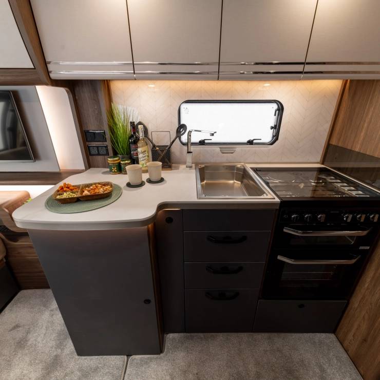 Whirlwind interior image 5