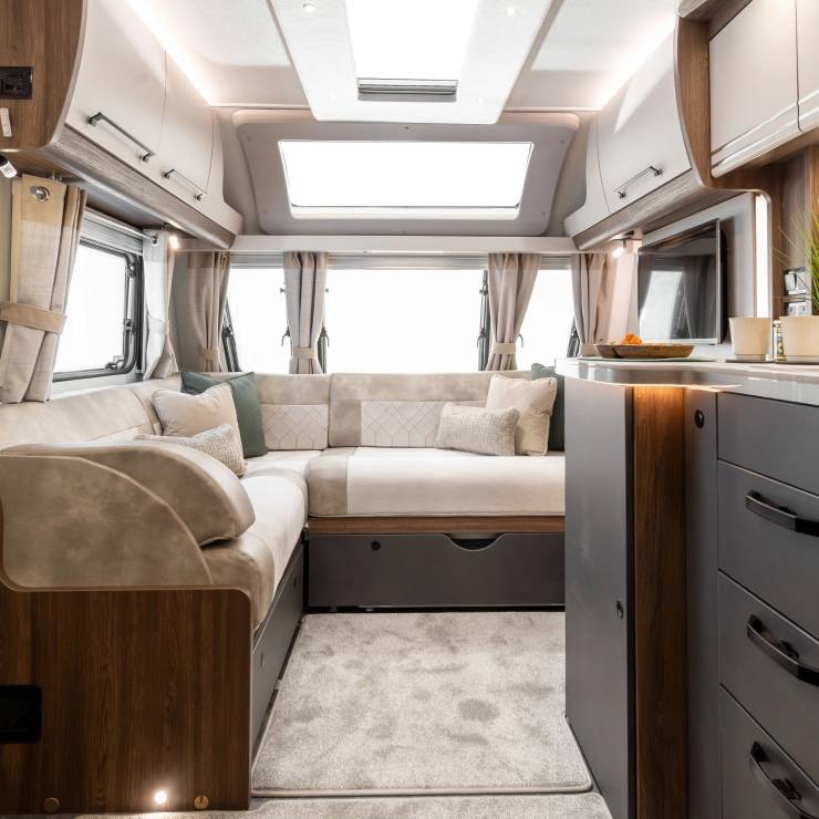 Whirlwind interior image 6