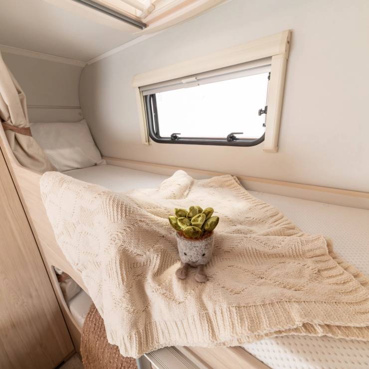Whirlwind interior image 7